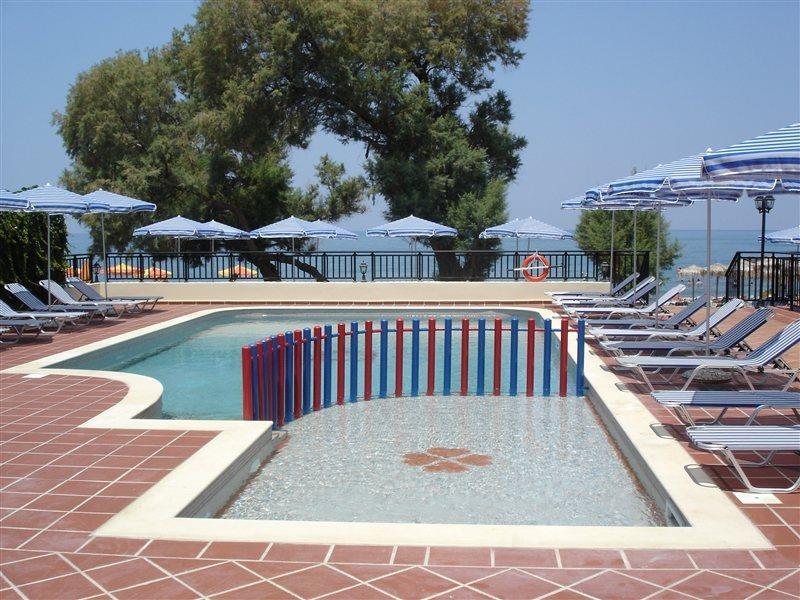 Margarita Beach Hotel Agia Marina  Ngoại thất bức ảnh